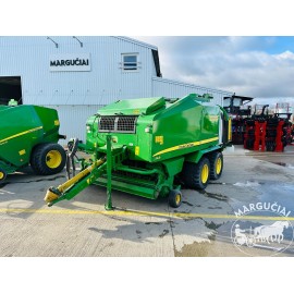 Ruloninis presas su vyniotuvu "John Deere 744 Premium"