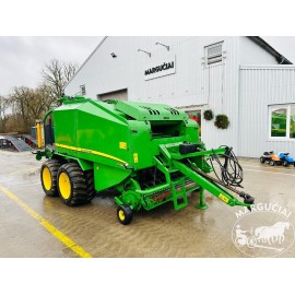 Ruloninis presas su vyniotuvu "John Deere C 440 R"