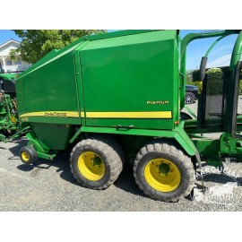 Ruloninis presas su vyniotuvu "John Deere 678 Premium"