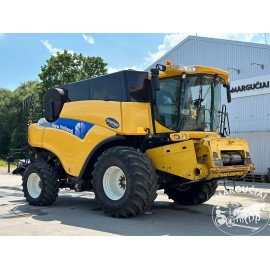 Kombainas "New Holland CR9080 SLH Elevation", 9 m.