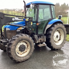 Traktorius "New Holland TD90D", 89 AG