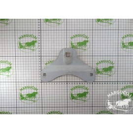 Apatinis peiliuko laikiklis pusmenulio formos varžtui (prispaudėjas, su 3 skylėmis), diskinei šienapjovei