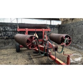 Kembridžo tipo prikabinami volai "Kverneland", 6,3 m