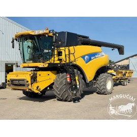 Kombainas "New Holland CR9080 SLH Elevation...