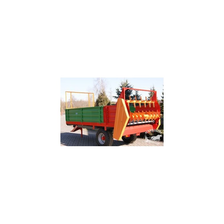 Mėšlo kratytuvas "Jol-Met", 4000 kg. Mėšlo kratytuvas "Jol-Met", 4000 kg.