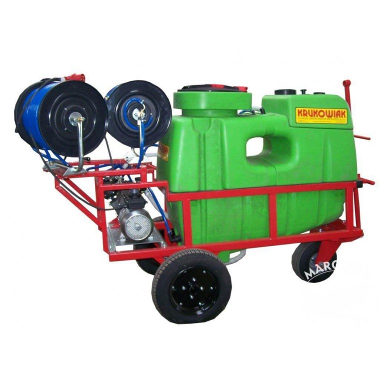 Chemikalų purkštuvas - karutis sodui "Krukowiak", 400 ltr. Chemikalų purkštuvas - karutis sodui "Krukowiak", 400 ltr.